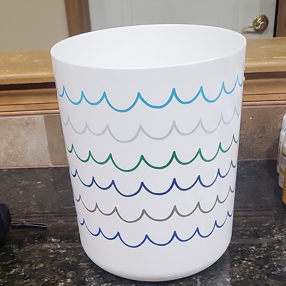 Target White Wastebasket with Multicolor Design - Picture 1 of 6